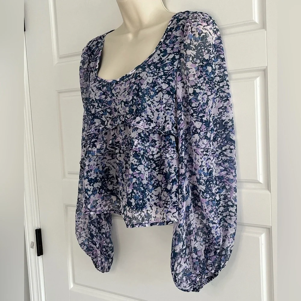 Abercrombie & Fitch Women's XS Purple Floral Sheer Sleeve Ruffle Blouse Romantic